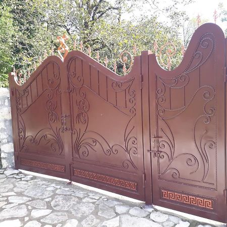House At The Forest / Სახლი Ტყის Პირას Gordi Zewnętrze zdjęcie